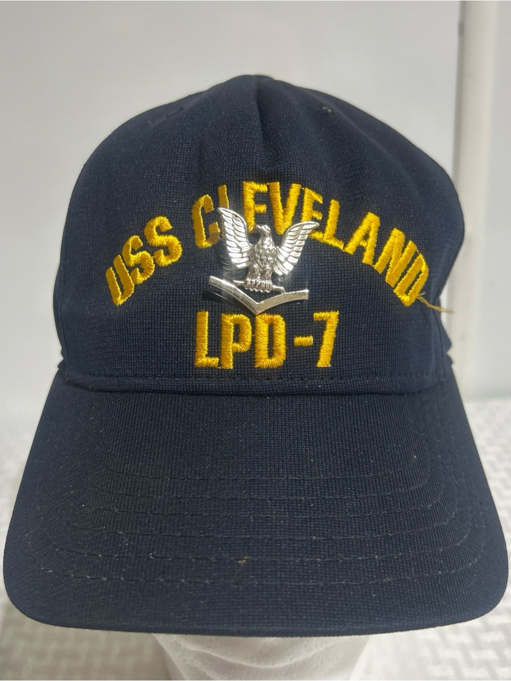 VINTAGE US NAVY CAP HAT "USS CLEVELAND " LPB-7 CALIFORNIA HEADWEAR WITH Pin